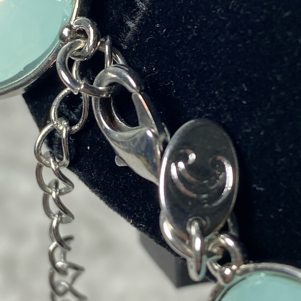 CHARMING CHARLIE ~ Silver-tone Aqua Teardrop Statement Necklace - Picture 5 of 13